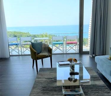 Ishem Appartement | Duplex Seaview Condo