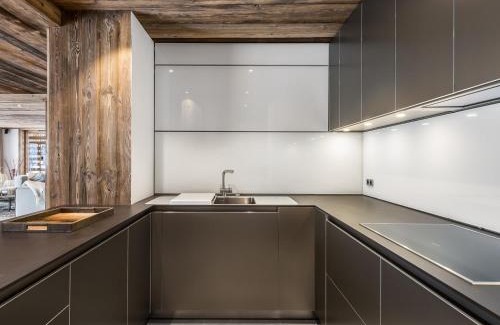 Meribel Village Appartement | Duplex spacieux pour 14 pers. avec sauna, terrasse et parking, au pied des pistes - Méribel Village - FR-1-566-11