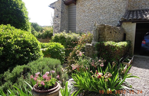 Tavel Appartement | STUDIO EN DUPLEX À TAVEL 'Entre Pierre et Vigne'