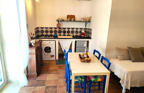Pozzallo Maison | Studio delux avec grande terrasse privée
