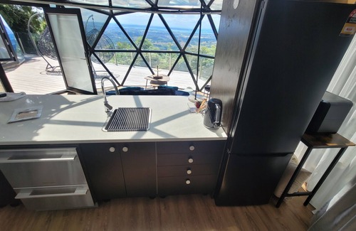 Waiatarua Cabine | Dusk&Dawn Glass dome glamping accommodation in the bush near Auckland