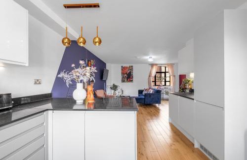 Birmingham City Centre Maison | Dusk House