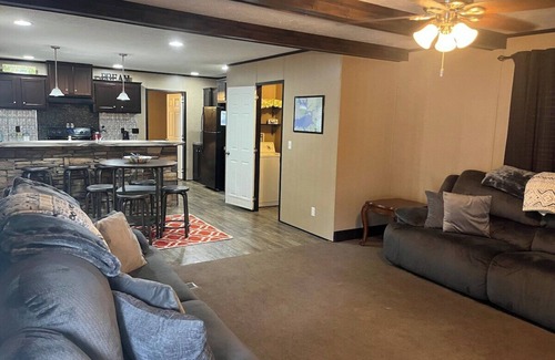 Porum Maison | Dutchess Creek Retreat