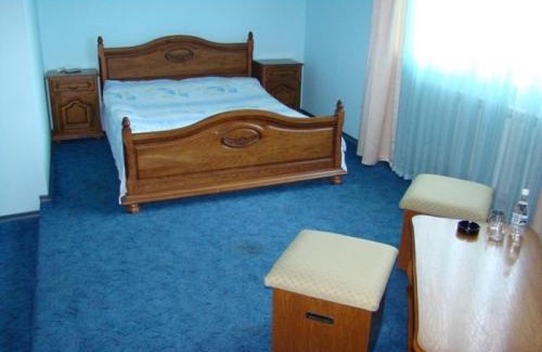 Chernivtsi Region Hôtel | Dvorik