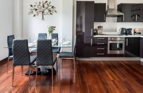 Mayesbrook Appartement | Dwellers Delight Living Serviced 2 Bed Apartment - Dagenham / Greater London