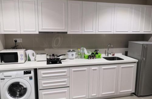 Shah Alam Appartement | Dz Studio and Suite Parisien Tower i-City