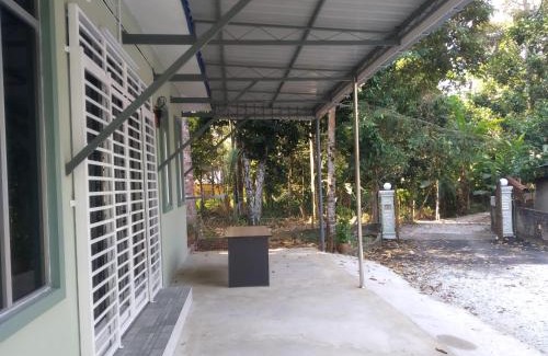 Singkir Darat Maison | DZe Homestay Singkir Genting
