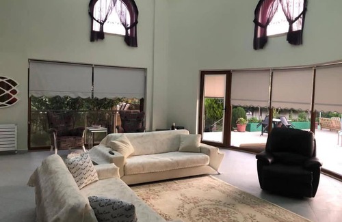 Cinarcik Villa | Eşsiz deniz manzaralı villa.
