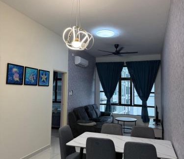 Kempas Appartement | E LIFE D Summit Residences 1315 Wifi Netflix