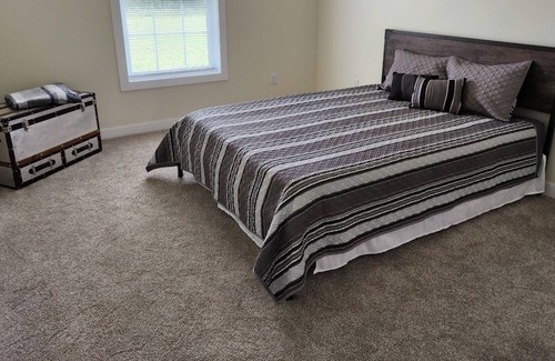 Mount Pleasant Maison | E. Monroe Creek Condo #2