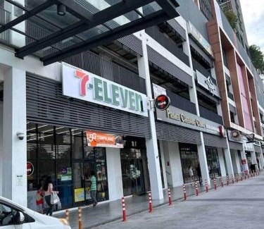 Petaling Jaya Appartement | E1 Emporis Duplex SEGI KD Tropicana IKEA One Utama