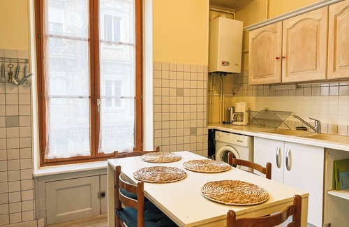 Quartier Chorier-Berriat Appartement | #EA | Le 27 Dormoy 🎱