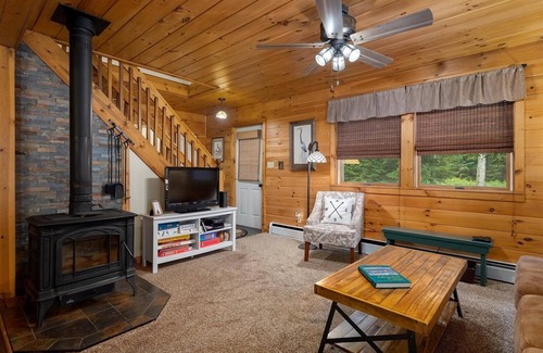 Eagle Bay Maison | Eagle Bay ADK Lake House Vacation