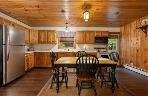 Eagle Bay Maison | Eagle Bay ADK Lake House Vacation
