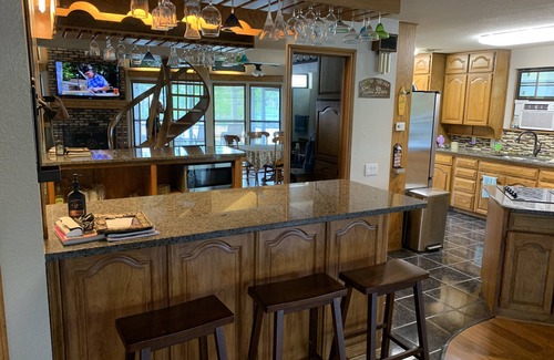 Lake Country Maison | Eagle Mountain Lake Front Home, with Dock! Amazing Location 3 Bed, 2 Bath