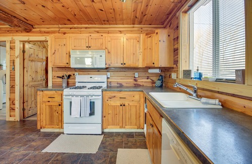 Garrison Cabine | Eagle's Nest Cabin on Mille Lacs Lake: Boat + Fish