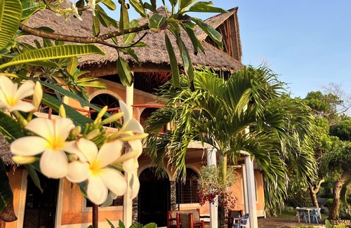 Shimoni Maison | Suite Eagle 38m2 dans Villa 560 m2, Vue sur l'Océan Indien