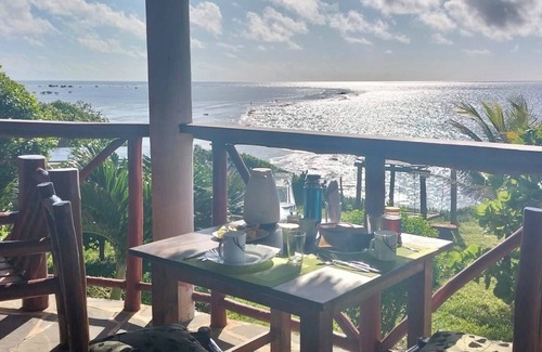 Shimoni Maison | Suite Eagle 38m2 dans Villa 560 m2, Vue sur l'Océan Indien