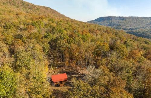 Guild Maison | Eagles Nest Cabin with TN River Views