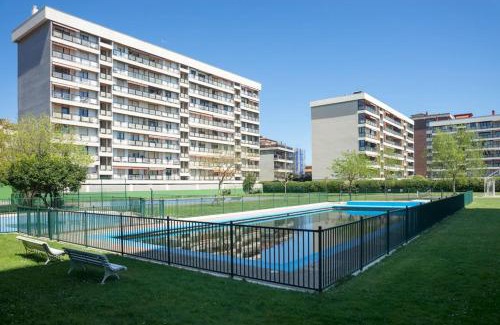Zarautz Appartement | EARRA - Eguzki - Garaje,1 min Playa, piscina