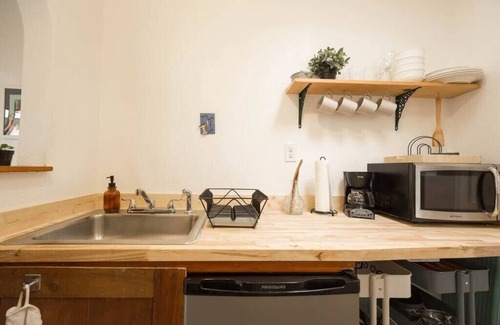 Cherrywood Maison | East Austin Garden Cottage | Sweet and Private