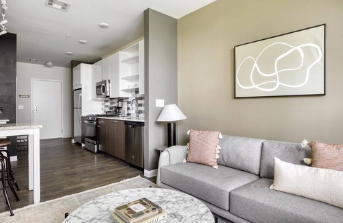 East Cambridge Appartement | East Cambridge 2BR w/ Gym & W/D, near Lechmere T