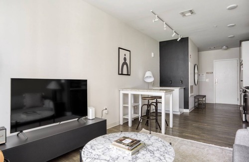 East Cambridge Appartement | East Cambridge 2BR w/ Gym & W/D, near Lechmere T