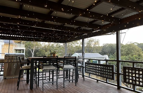 East Hills Maison | East Hills Waterfront Bliss