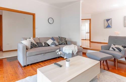 East Killara Maison | East Killara Cheerful 5 Bedrooms House with swimming pool