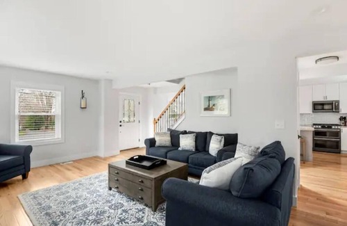 Skaneateles Maison | East Lake rd. Skaneateles NY