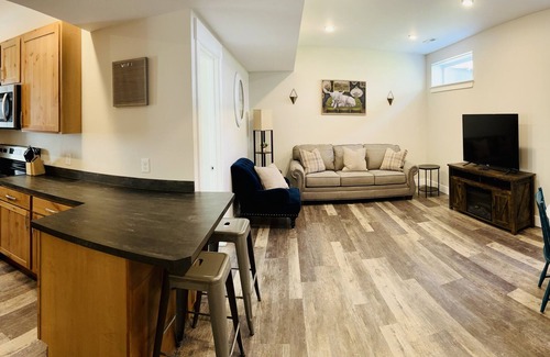 East Missoula Maison | East Mo Bungalow: Close to Downtown, University, Avail. Aug. 1st!