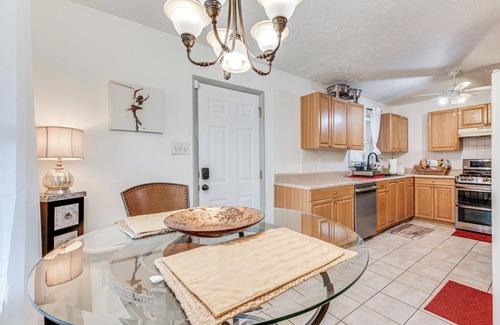 Jefferson Park Maison | East Point House ~ Near Dtwn Atlanta & Airport