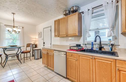 Jefferson Park Maison | East Point House ~ Near Dtwn Atlanta & Airport