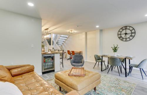 East Stroudsburg Maison | East Stroudsburg Townhouse Less Than 1 Mi to Ski Area!