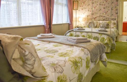 Shouldham Maison | East View