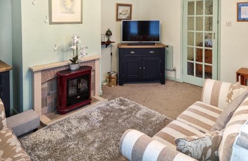 Shouldham Maison | East View