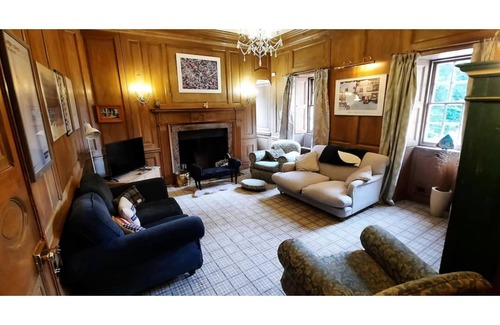 Insch Autre | East Wing of Historic Lickleyhead Castle