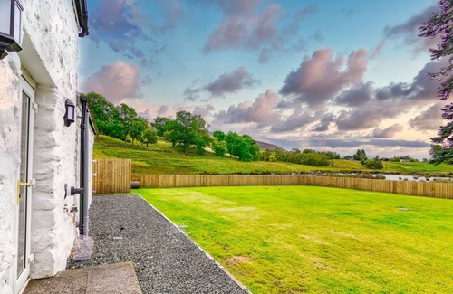 Blairgowrie Appartement | Easter Caiplich - a holiday cottage that sleeps 6 guests in 3 bedrooms