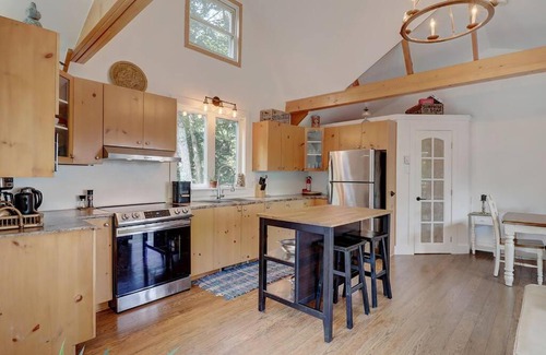Memphremagog Regional County Municipality Chalet De Ski | Eastern Township's Getaway! Beach + Ski Haven
