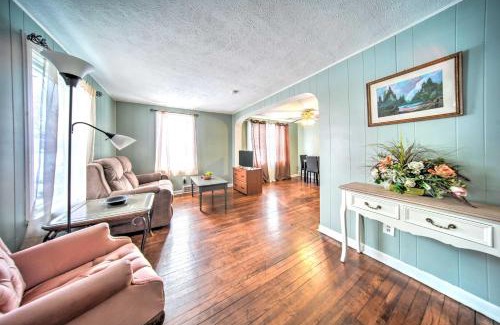 Eastlake Maison | Eastlake Home with Patio Less Than 1 Mi to Lake Erie!