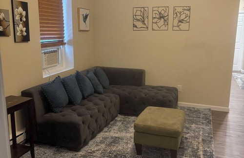 South Side Appartement | Easton Oasis 1 Lovely apartment with WiFi in Easton