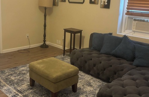 South Side Appartement | Easton Oasis 1 Lovely apartment with WiFi in Easton