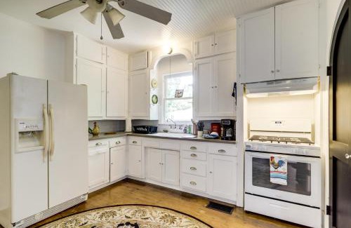 Brenham Maison | Easy Dtwn Access Restored 1930s Brenham Retreat