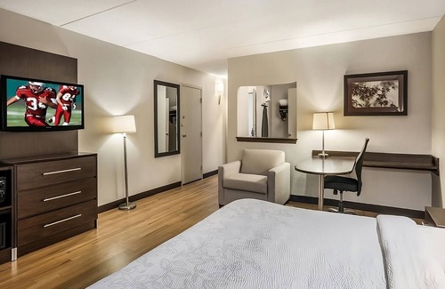 Woburn Maison | Easy Highway Access! Pet-Friendly Property, Short Drive to Medford Square!