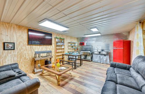 Texarkana Appartement | Easy I-30 Access Cozy Texarkana Apt with Essentials