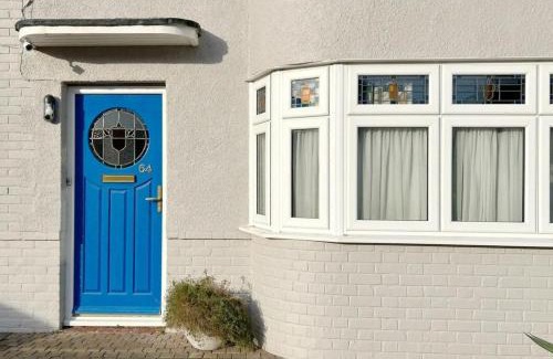 Elm Park Maison | Easy London Access 9mins Walk to Elm Park Station & Near City Airport
