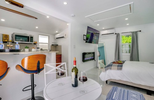 Hillside Appartement | Easy NYC Access: Sleek Hillside Guest House