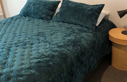 Matamata Maison | Easy stroll into town. Quality 3-bedroom accommodation in the heart of Matamata