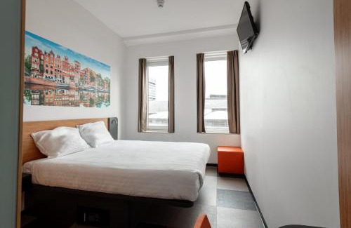 Zuidoost Hôtel | easyHotel Amsterdam Arena Boulevard