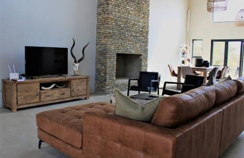 Buffelspruit Maison | Ebony House - Kruger National Park